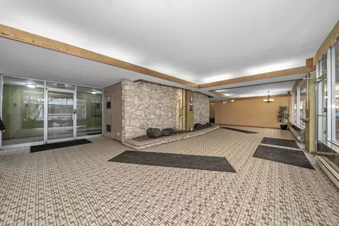 Other - 2772 E 75th St #5HS, Chicago, IL 60649 photo 7 of 8