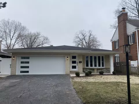 118 S Brighton Pl, Arlington Heights, IL 60004