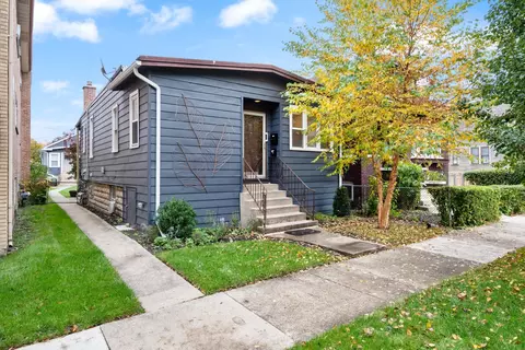 1110 Dunlop Ave, Forest Park, IL 60130