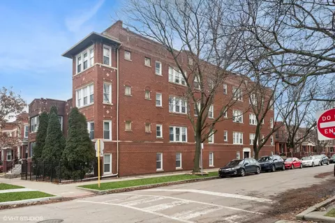 3557 N Oakley Ave #3, Chicago, IL 60618
