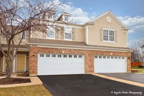 2506 Evergreen Cir, Mchenry, IL 60050