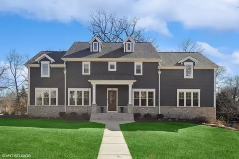 645 Forest Ave, Glen Ellyn, IL 60137