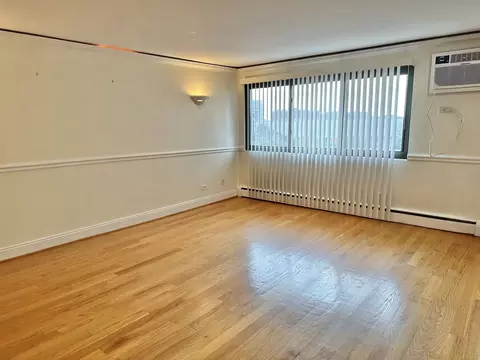 9635 Brandy Ct #6, Des Plaines, IL 60016 photo 5