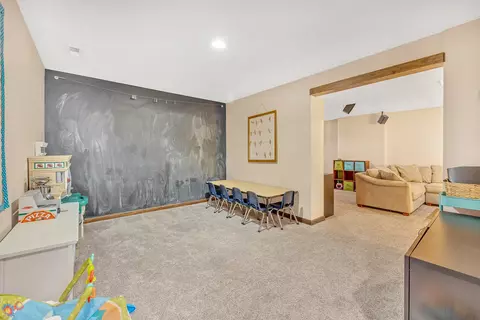 Living - 6 Knottingham Ct, Bloomington, IL 61704 photo 6 of 7