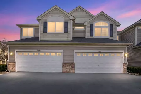 207 Durango Dr, Gilberts, IL 60136