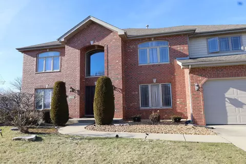 21958 Emily Ln, Frankfort, IL 60423