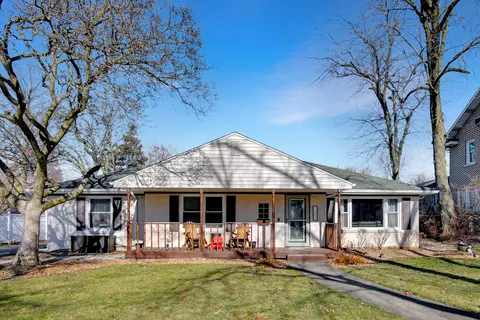 1301 Taylor St, Joliet, IL 60435
