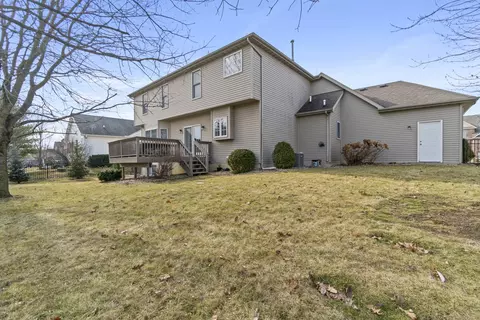 Exterior - 2005 Withers Ln, Bloomington, IL 61704 photo 7 of 10