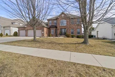 Exterior - 2005 Withers Ln, Bloomington, IL 61704 photo 2 of 10