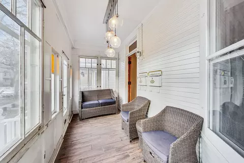 Entry Way - 3747 N Kostner Ave, Chicago, IL 60641 photo 1 of 3
