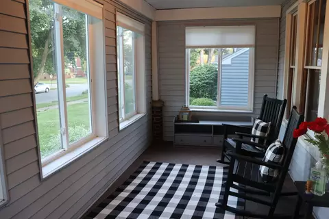 Exterior - 965 S Elm Ave, Kankakee, IL 60901 photo 2 of 5