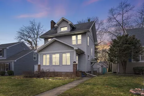 965 S Elm Ave, Kankakee, IL 60901