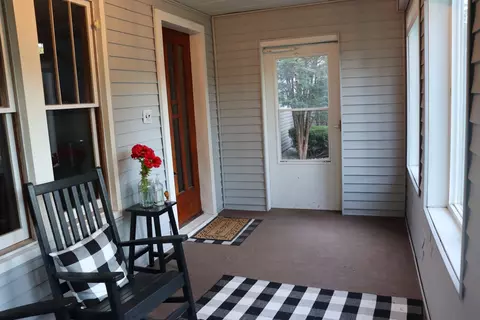 Exterior - 965 S Elm Ave, Kankakee, IL 60901 photo 3 of 5