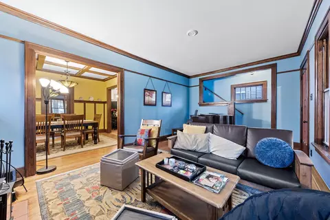 Living - 965 S Elm Ave, Kankakee, IL 60901 photo 3 of 3