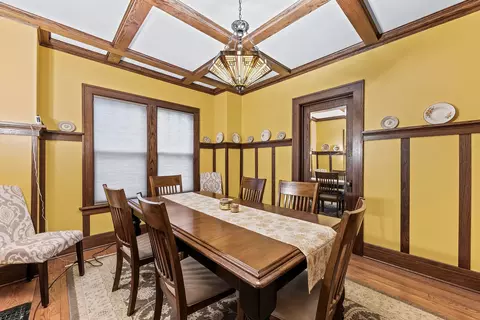 Dining - 965 S Elm Ave, Kankakee, IL 60901 photo 1 of 2