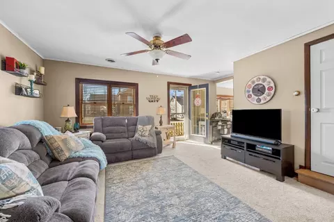 415 Main St, Maple Park, IL 60151 photo 4