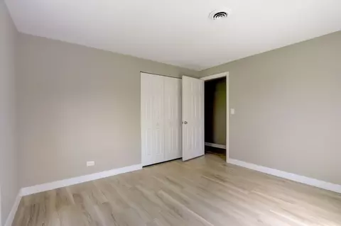 1 Rob Rd, Mount Prospect, IL 60056 photo 32