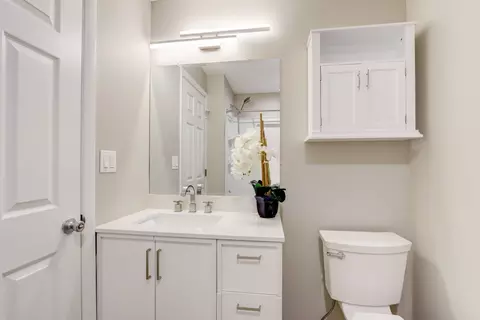 1 Rob Rd, Mount Prospect, IL 60056 photo 24
