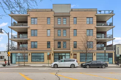 1133 Chicago Ave #4W, Oak Park, IL 60302
