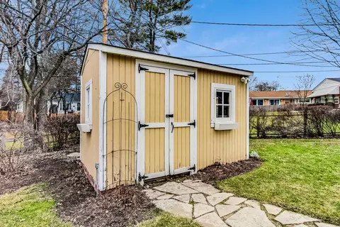 Other - 604 S Pine St, Mount Prospect, IL 60056 photo 4 of 5