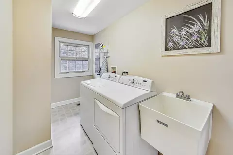 Other - 604 S Pine St, Mount Prospect, IL 60056 photo 2 of 5