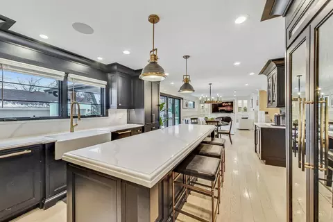 Kitchen - 633 N Walnut St, Itasca, IL 60143 photo 2 of 3
