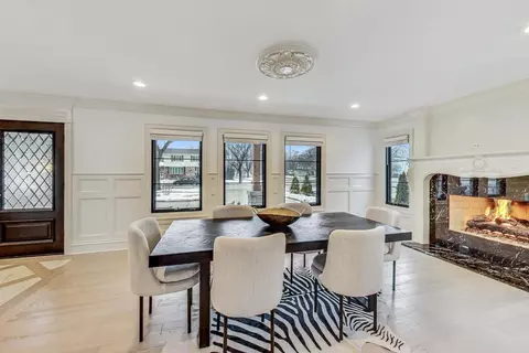 Dining - 633 N Walnut St, Itasca, IL 60143 photo 1 of 6