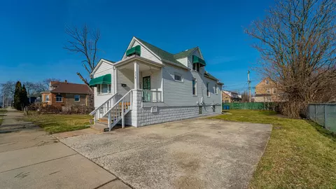 334 155th St, Calumet City, IL 60409