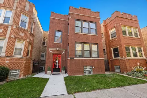5737 N Washtenaw Ave, Chicago, IL 60659