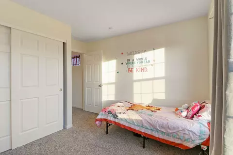 Bedroom - 2307 Tyler Trl, Mchenry, IL 60051 photo 7 of 7