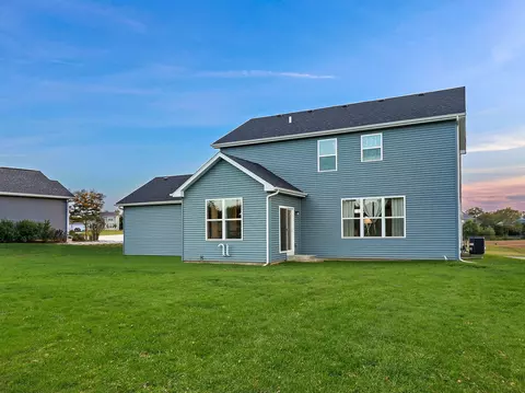 Exterior - 2307 Tyler Trl, Mchenry, IL 60051 photo 5 of 6