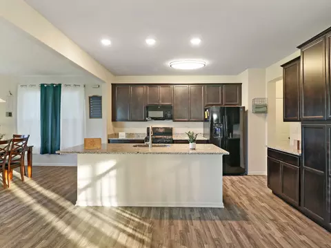 Kitchen - 2307 Tyler Trl, Mchenry, IL 60051 photo 1 of 3