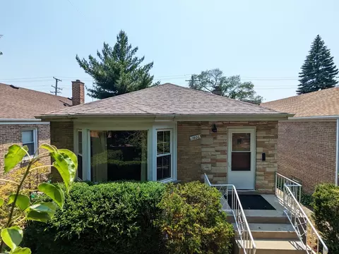 1406 Dobson St, Evanston, IL 60202