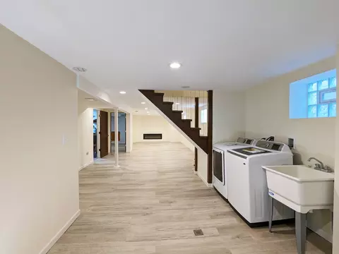 Kitchen - 1406 Dobson St, Evanston, IL 60202 photo 4 of 4