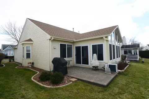 Exterior - 13719 S Redbud Dr, Plainfield, IL 60544 photo 4 of 9