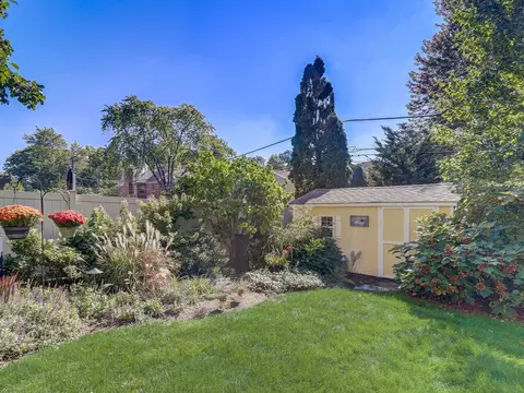 Exterior - 110 E Wilson St, Elmhurst, IL 60126 photo 6 of 10