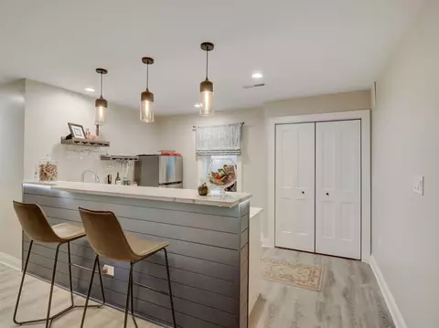 Kitchen - 110 E Wilson St, Elmhurst, IL 60126 photo 4 of 4