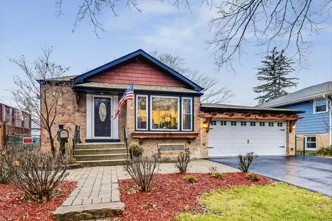 2938 Forest Ave, Brookfield, IL 60513