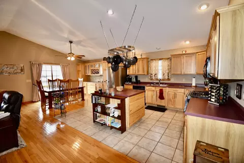 Kitchen - 1109 Sonoma Way, Normal, IL 61761 photo 1 of 3