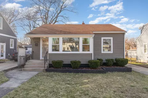 18040 Escanaba Ave, Lansing, IL 60438