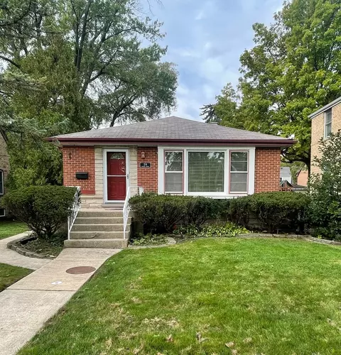 216 N Lincoln Ave, Park Ridge, IL 60068