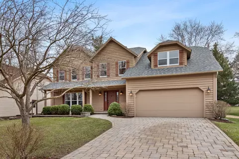 2522 Braddock Dr, Naperville, IL 60565