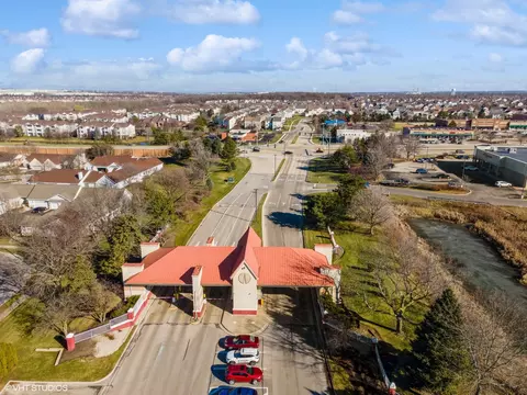 View/Area - 21352 W Douglas Ln, Plainfield, IL 60544 photo 11 of 13