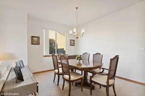 Dining - 21352 W Douglas Ln, Plainfield, IL 60544 photo 2 of 2