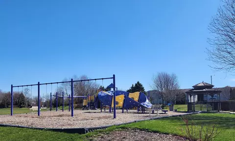 Exterior - 1805 Ridge Moor Dr, Plainfield, IL 60586 photo 7 of 9