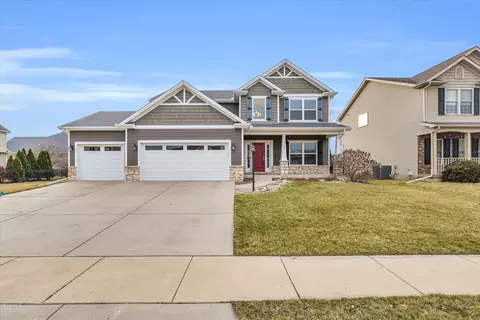 2115 Leahs Ln, Champaign, IL 61822