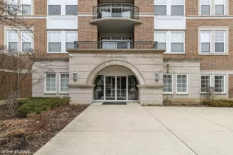455 W Wood St #404, Palatine, IL 60067