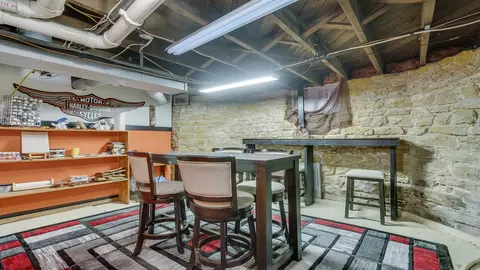 Dining - 604 Main St, Leaf River, IL 61047 photo 1 of 1