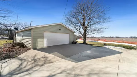 Exterior - 604 Main St, Leaf River, IL 61047 photo 7 of 8