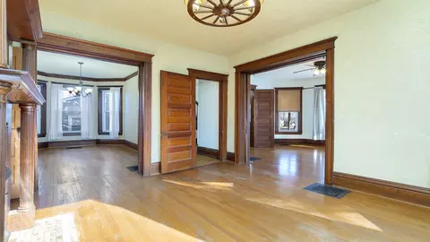 Entry Way - 604 Main St, Leaf River, IL 61047 photo 2 of 2